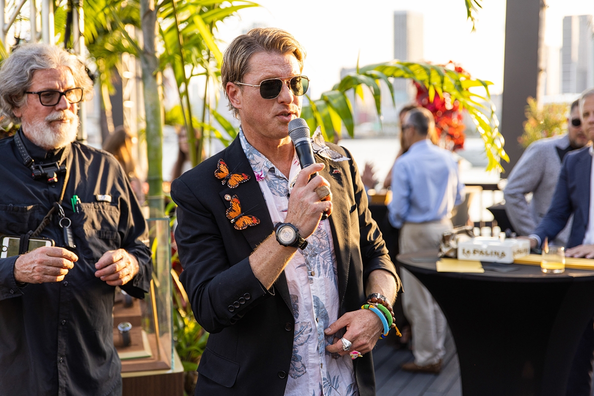 Traveler enjoying luxury event