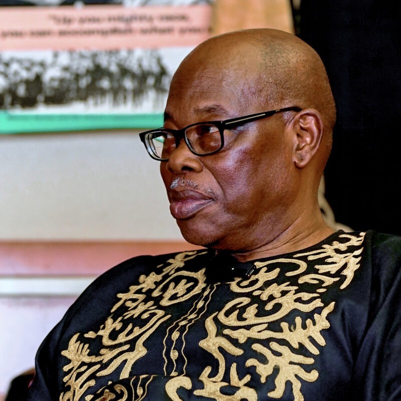 imgi_378_Coach-Tony-Greens-home-slider-800x800