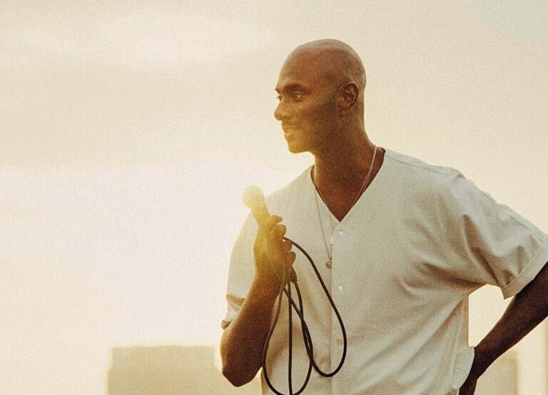 imgi_97_Manoj-Dias-home-slider-768x553